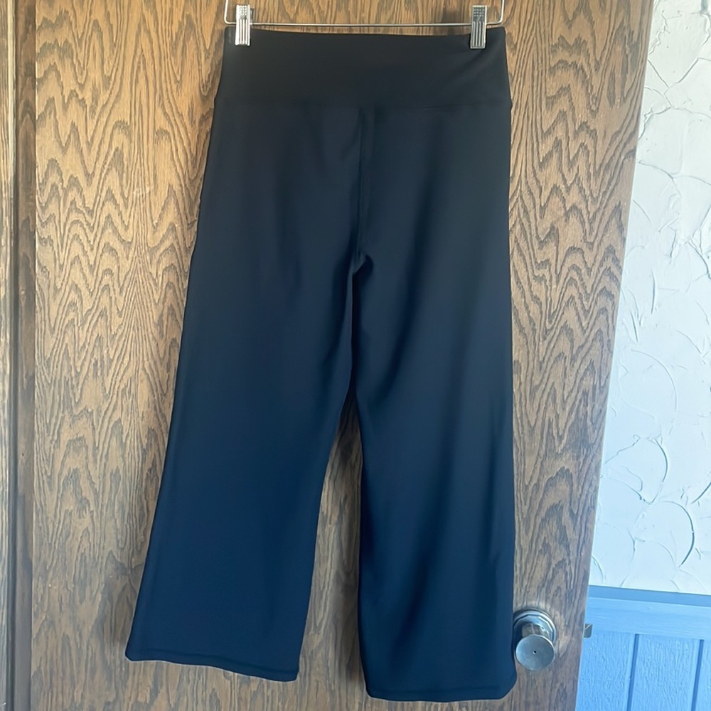 Black‎ Wide-Leg Cropped Pants M - Picture 4 of 4